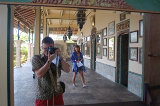Exploring the old palace at Amlapura