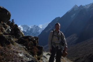 Here is a typical overweight, out of shape trekker - he'll never make it