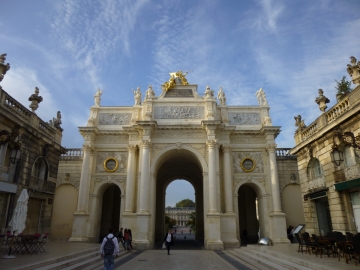 Nancy, surprisingly grand