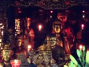Pagoda bling