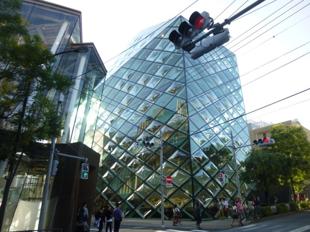 Prada building, Omotesando