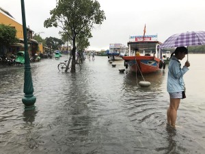 River comes to town